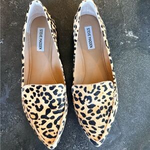 Steve Madden Feather Loafer flats in leopard print size 11